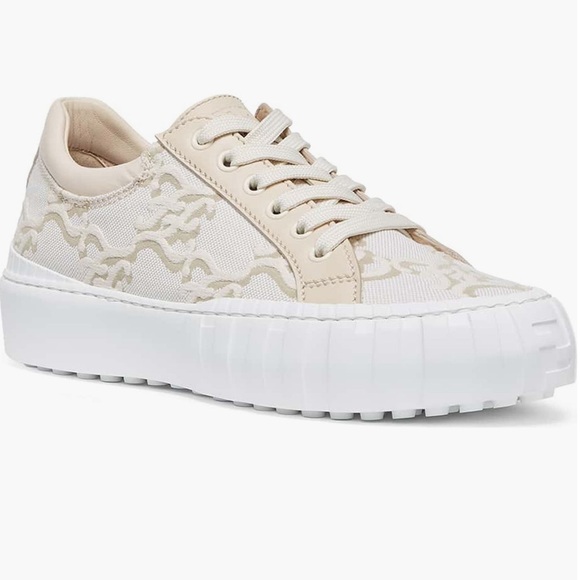 FENDI Karligraphy Logo Sneaker - Picture 1 of 8